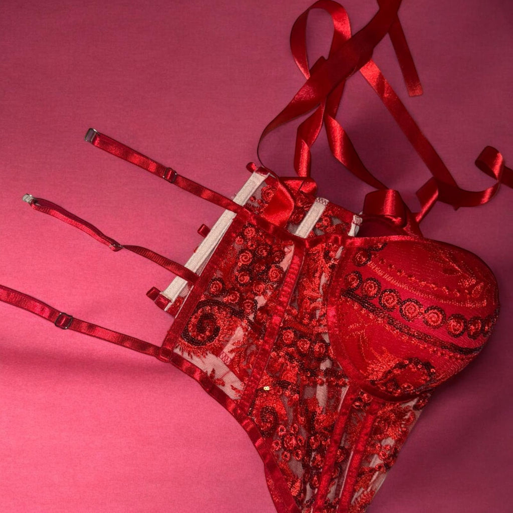 Corsé Rojo Pasión con Encaje y Lentejuelas – Lencería Sexy y Ardiente